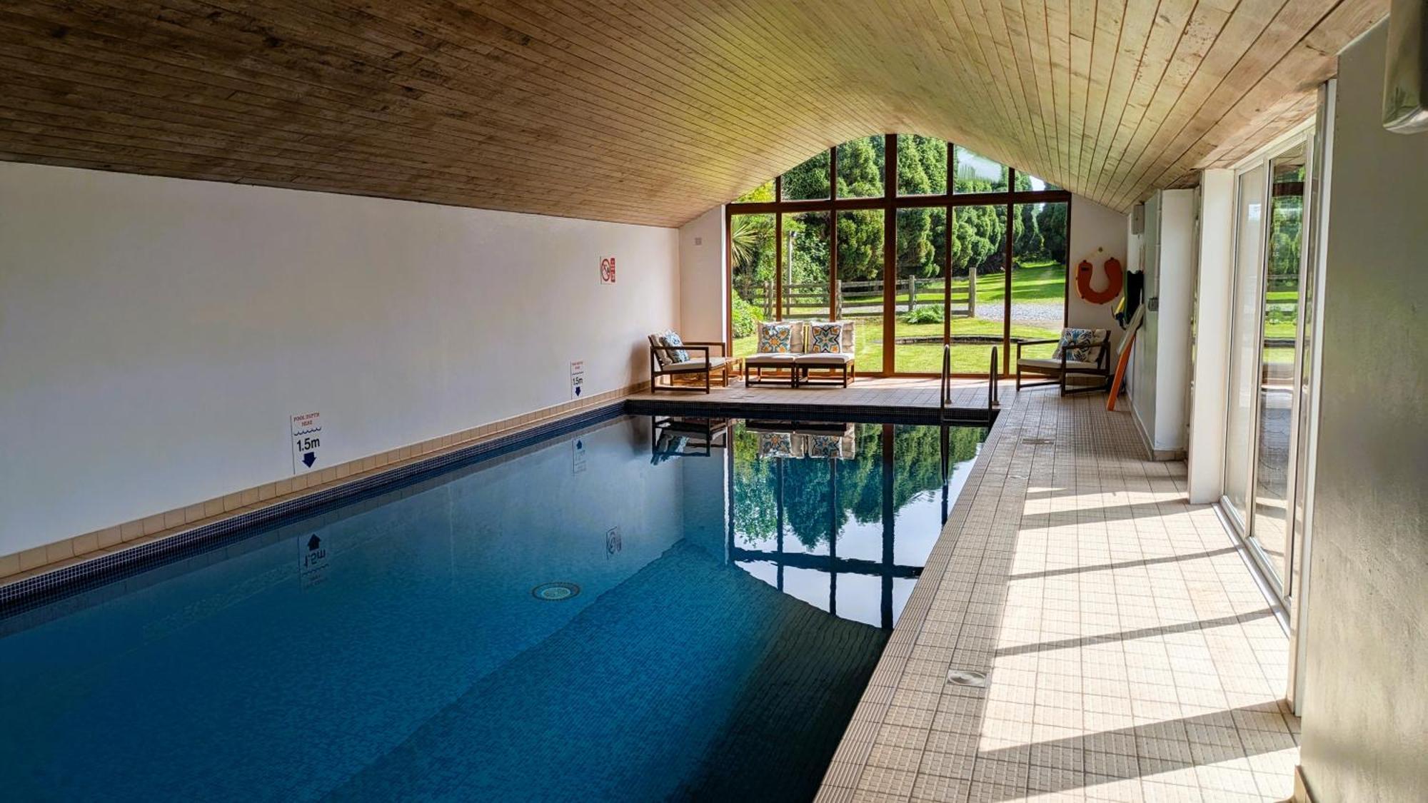 Laurel - Pet-Friendly Cottage With Indoor Pool, Hot Tub & Panoramic Snowdonia Views Colwyn Bay Dış mekan fotoğraf